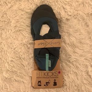 New in Box Fitkicks Crossovers
